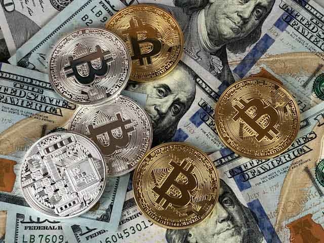 香港將發(fā)行比特幣、以太幣現(xiàn)貨ETF